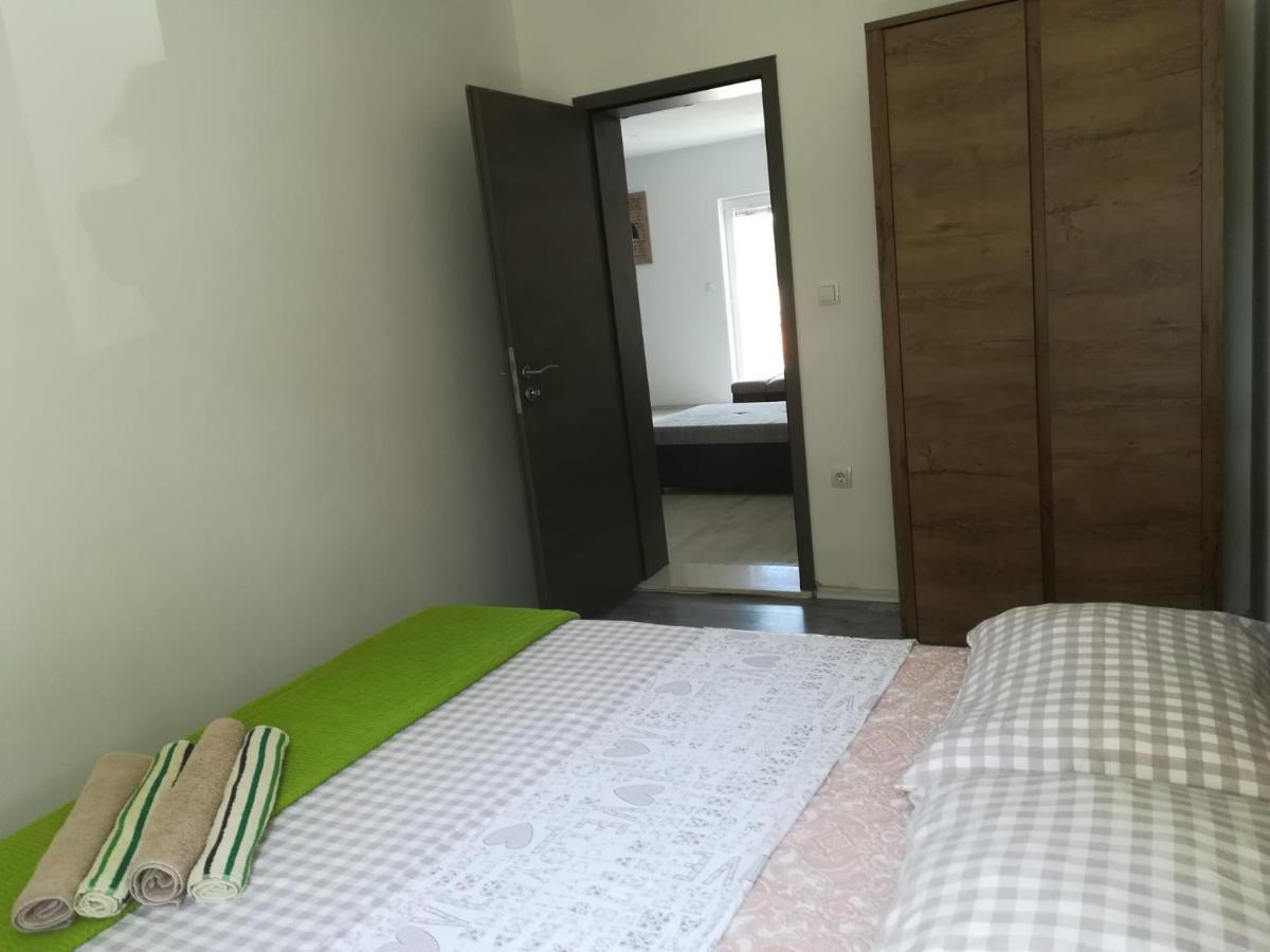 Apartmani Radic Rg Rogoznica  Eksteriør billede